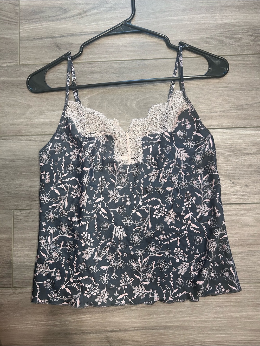 Victoria's Secret boho whimsical  Floral Lace Cami with Pink Trim